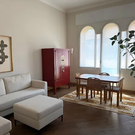 Urban Jungle 8 - Risorgimento Apartment